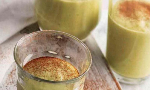 GRÜNE GESUNDE SMOOTHIE